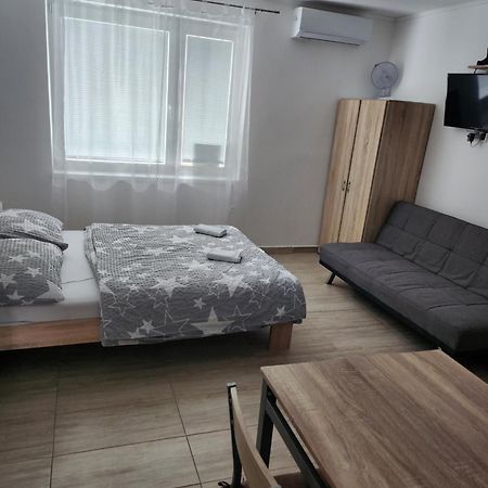 Apartmany Roland Veľký Meder Eksteriør billede